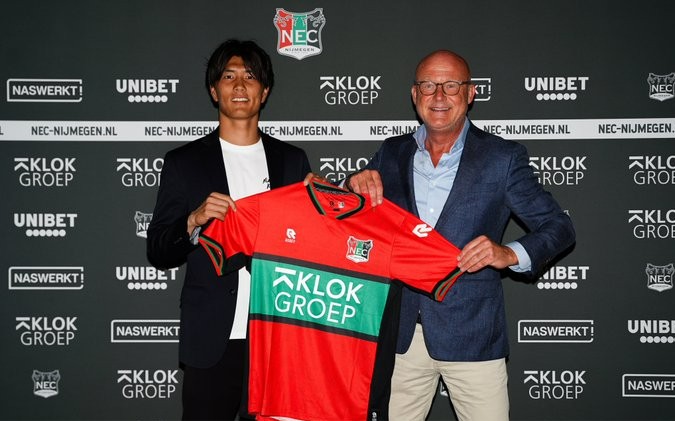 他不仅巩固 他不仅巩固