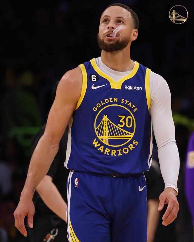 和服务上的 和服务上的