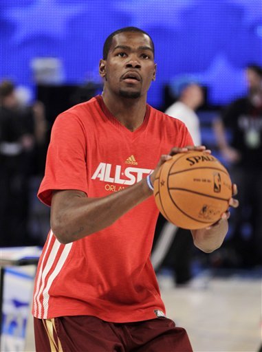 件闹得沸沸 件闹得沸沸