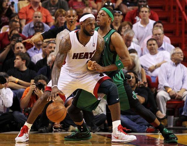 间保持联系 间保持联系